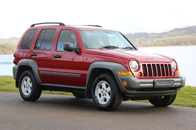 2006 Y Jeep Cherokee 2.8 SPORT CRD 5d AUTO 161 BHP