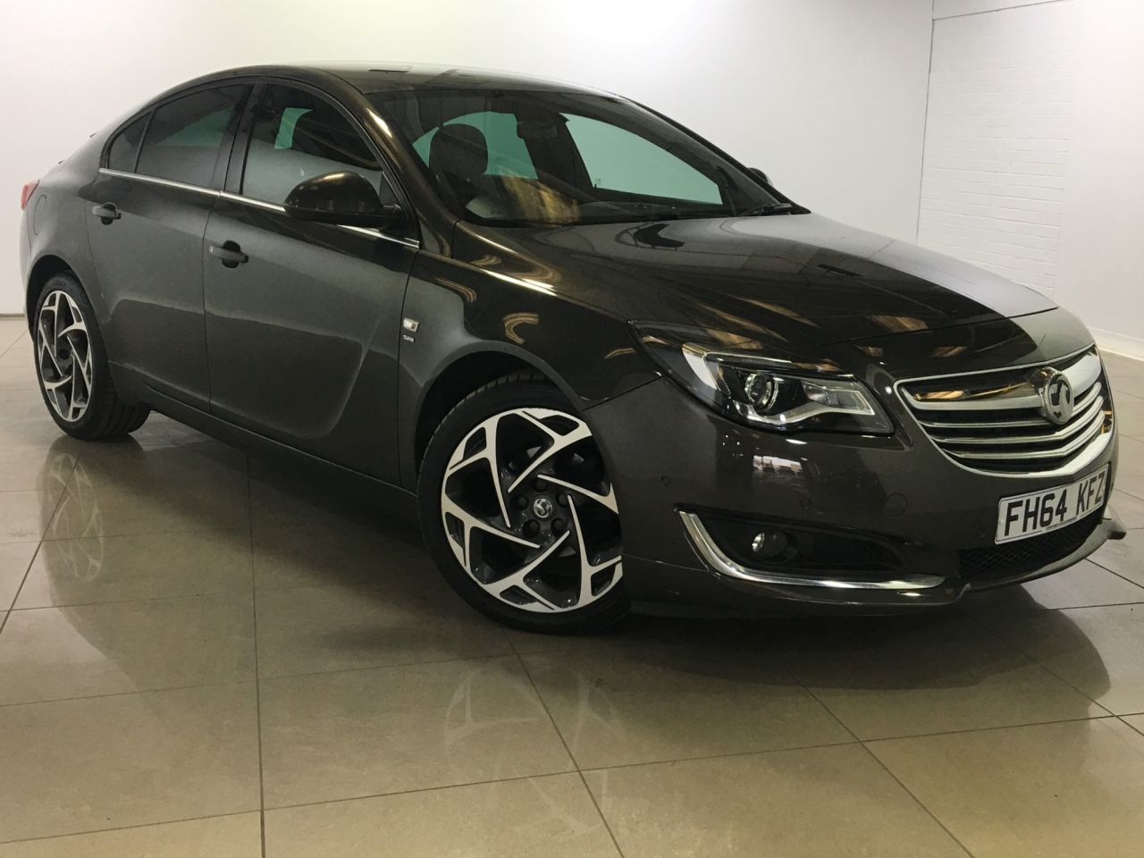 View our VAUXHALL INSIGNIA
