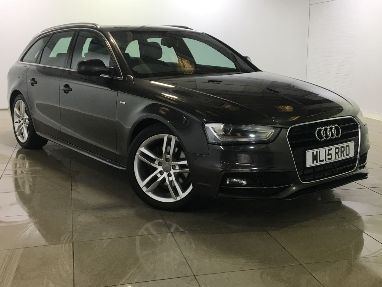 View our AUDI A4