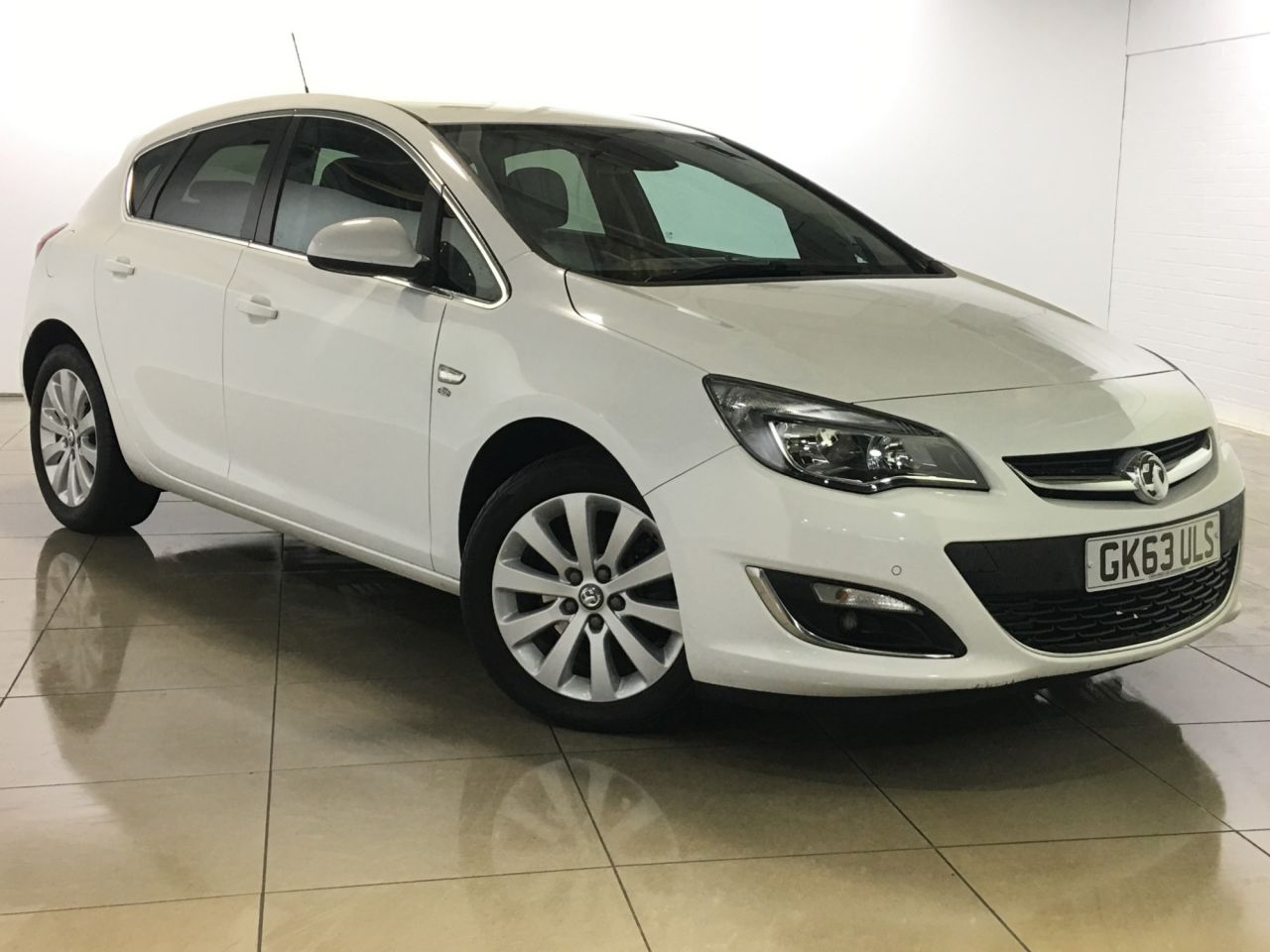 View our VAUXHALL ASTRA
