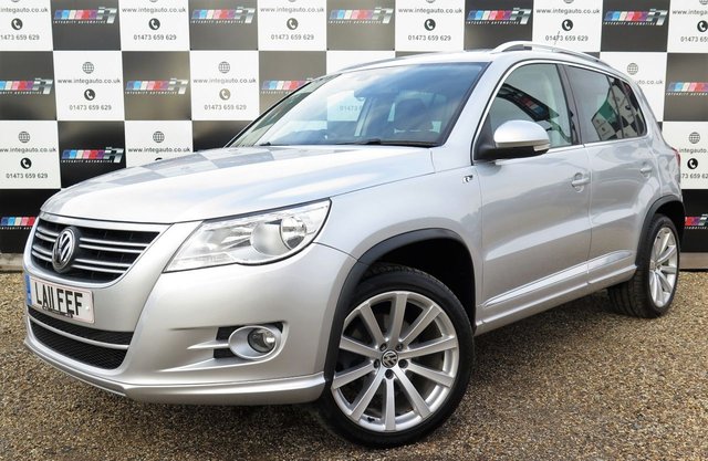 2011 11 Volkswagen Tiguan 2.0 R LINE TDI 4MOTION DSG 5d AUTO 138 BHP