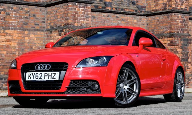 2012 62 Audi TT 2.0 TFSI BLACK EDITION 2d 208 BHP