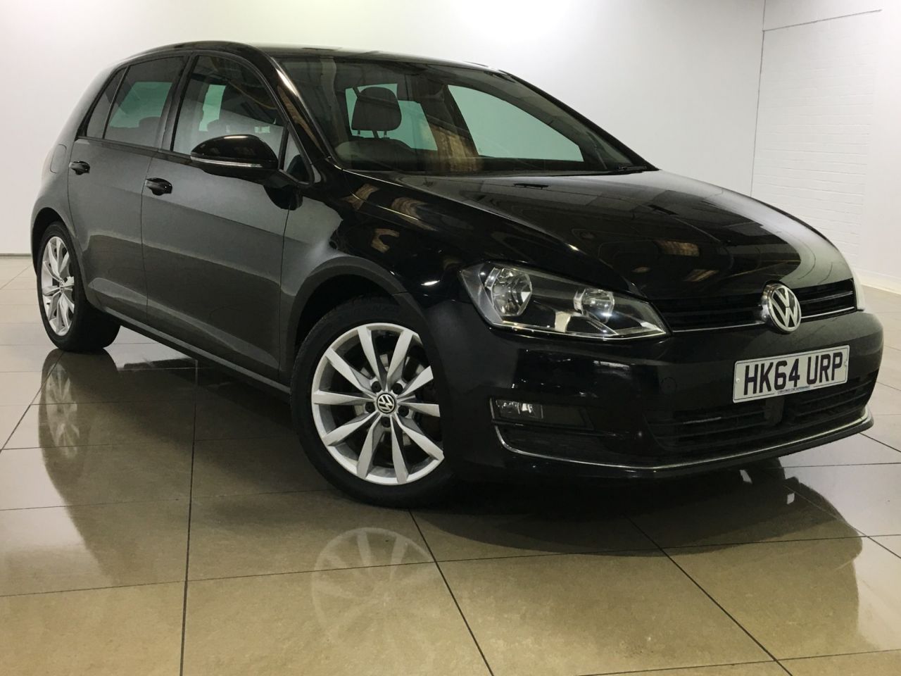 View our VOLKSWAGEN GOLF