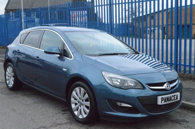 2014 64 Vauxhall Astra 1.6 TECH LINE CDTI ECOFLEX S/S 5d 108 BHP
