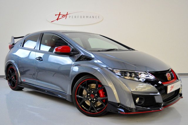 2016 16 Honda Civic 2.0 I-VTEC TYPE R GT 5d 306 BHP RALLY RED PACK SERVICE PACK