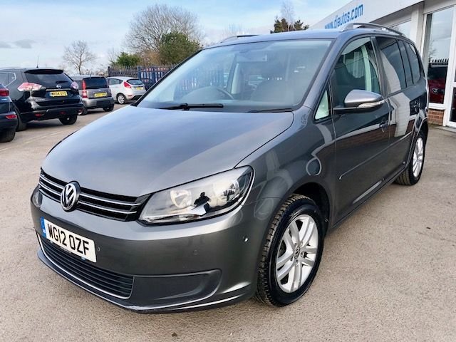 2012 12 Volkswagen Touran 1.6 SE TDI 5d 106 BHP