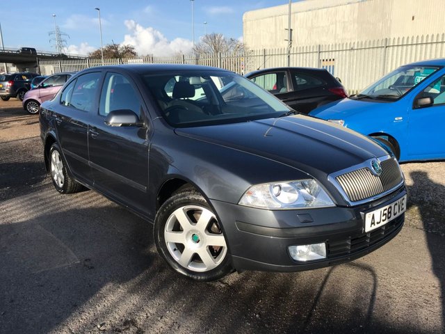 2008 58 Skoda Octavia 1.6 ELEGANCE FSI 5d AUTO 114 BHP