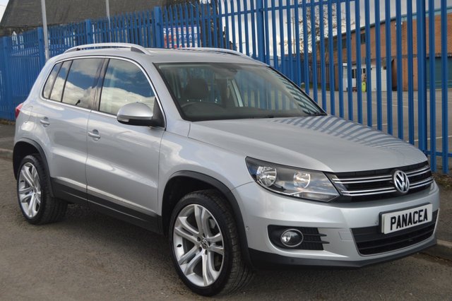 2012 12 Volkswagen Tiguan 2.0 SPORT TDI 4MOTION 5d 168 BHP