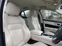USED 2012 62 JAGUAR XF 3.0 D V6 S PORTFOLIO 4d AUTO 275 BHP Ivory Leather Kalminos Alloys