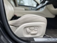 USED 2012 62 JAGUAR XF 3.0 D V6 S PORTFOLIO 4d AUTO 275 BHP Ivory Leather Kalminos Alloys