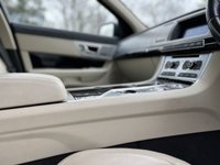 USED 2012 62 JAGUAR XF 3.0 D V6 S PORTFOLIO 4d AUTO 275 BHP Ivory Leather Kalminos Alloys