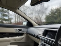 USED 2012 62 JAGUAR XF 3.0 D V6 S PORTFOLIO 4d AUTO 275 BHP Ivory Leather Kalminos Alloys