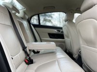 USED 2012 62 JAGUAR XF 3.0 D V6 S PORTFOLIO 4d AUTO 275 BHP Ivory Leather Kalminos Alloys