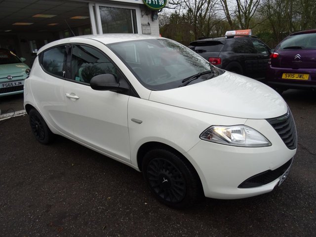 2014 64 Chrysler Ypsilon 1.2 SILVER 5d 69 BHP