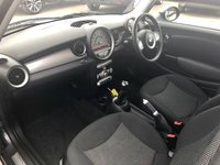 USED 2008 58 MINI CLUBMAN 1.6 COOPER 5d 118 BHP **new mot and service inc**