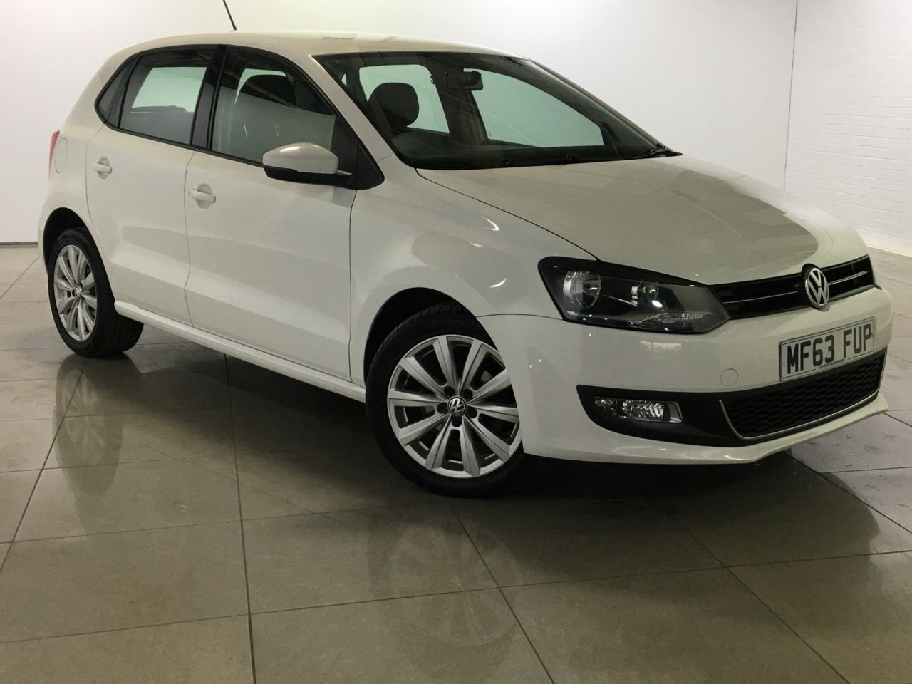 View our VOLKSWAGEN POLO