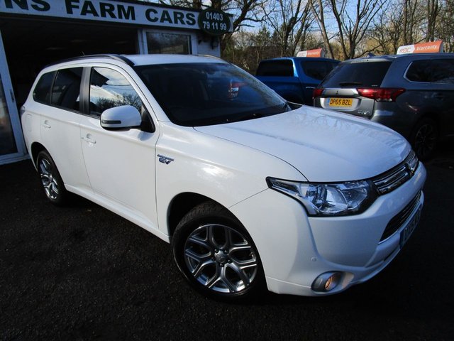 2015 15 Mitsubishi Outlander 2.0 PHEV GX 3H 5d PLUG-IN HYBRID AUTOMATIC 4x4 162 BHP FOUR WHEEL DRIVE