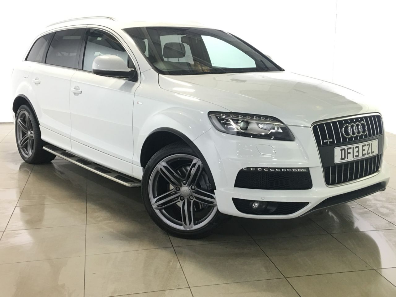 View our AUDI Q7