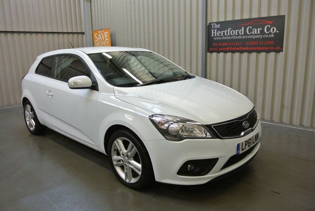 2012 61 Kia Ceed 1.6 PRO CEED 4 CRDI 3d 126 BHP
