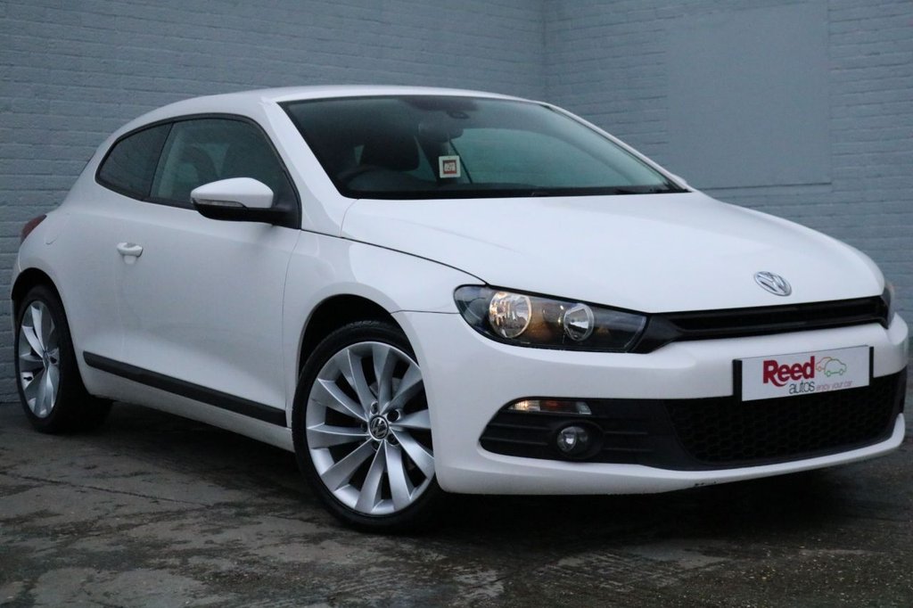 2011 11 VOLKSWAGEN SCIROCCO 2.0 GT TDI DSG 3d 140 BHP