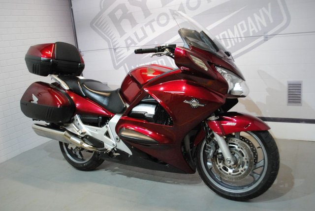 2007 07 Honda St1300 Pan European A-6 