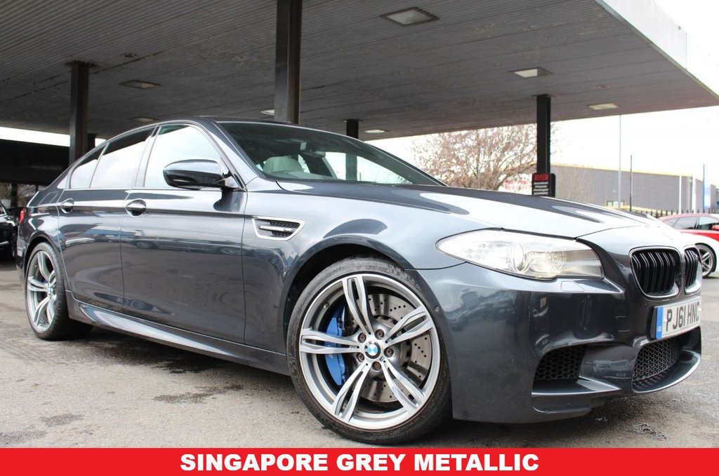 View our BMW 5 SERIES