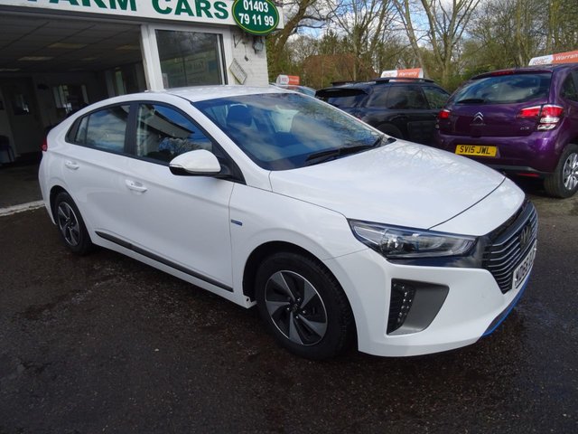 2017 66 Hyundai Ioniq 1.6 SE 5d AUTOMATIC SELF-CHARGING HYBRID 139 BHP