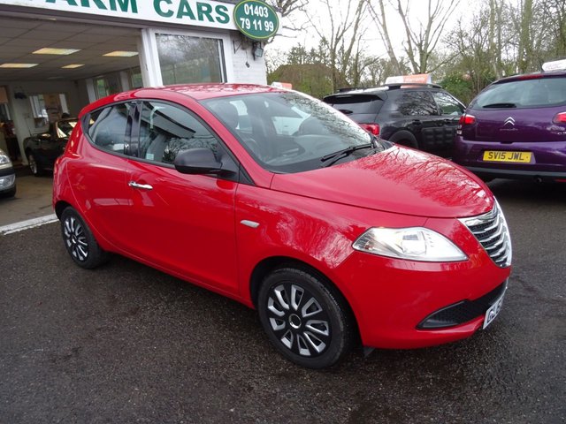 2014 63 Chrysler Ypsilon 1.2 S 5d 69 BHP