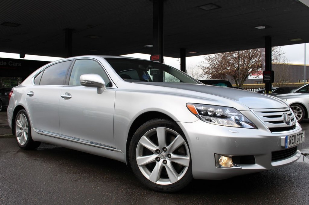 View our LEXUS LS