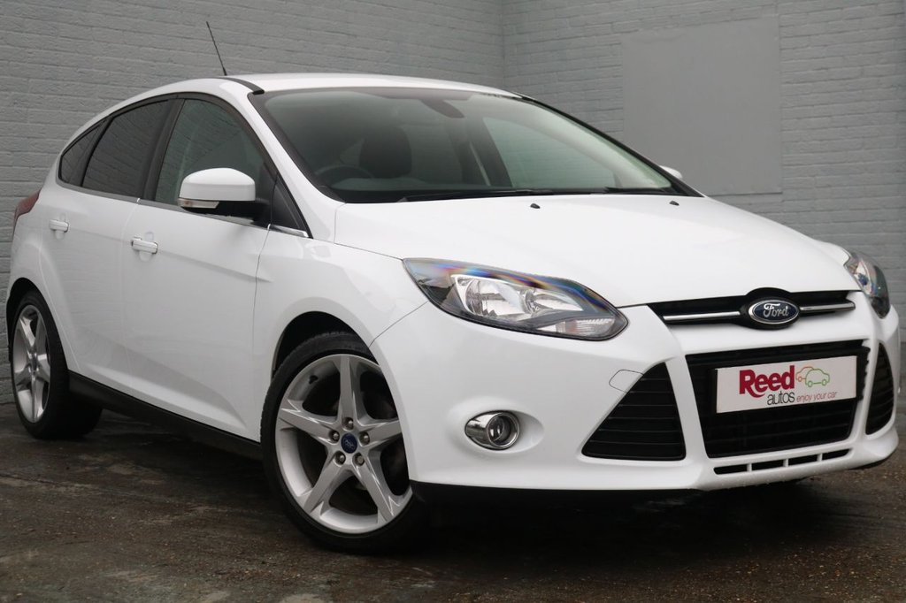2013 63 FORD FOCUS 1.6 TITANIUM NAVIGATOR 5d AUTO 124 BHP