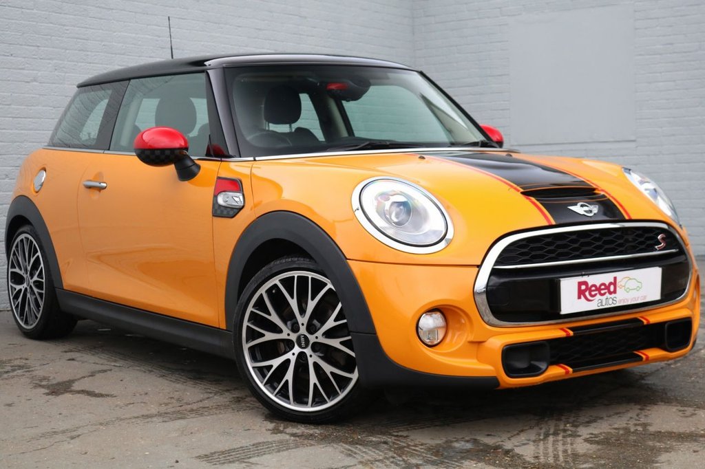 2014 64 MINI HATCH COOPER 2.0 COOPER S 3d 189 BHP