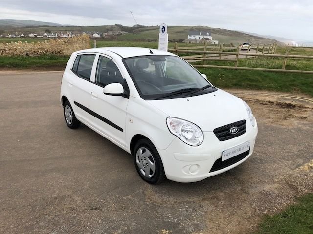 2010 10 Kia Picanto 1.0 1 5d 61 BHP