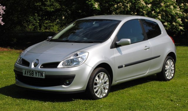 2008 58 Renault Clio 1.5 DYNAMIQUE DCI 3d 86 BHP