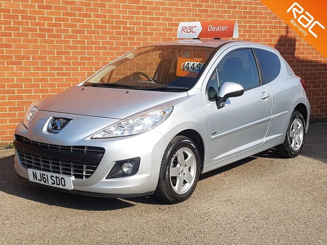 2011 61 Peugeot 207 1.4 SPORTIUM 3d SAT NAV