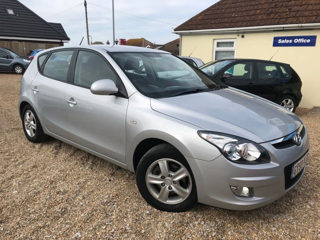 2009 59 Hyundai I30 1.4 COMFORT 5d 108 BHP