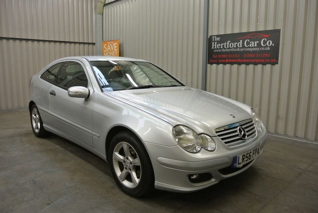 2006 56 Mercedes-Benz C Class 1.8 C160 KOMPRESSOR SE 3d 121 BHP