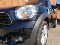 USED 2012 12 MINI COUNTRYMAN 1.6 COOPER D 5d CHILLI PACK -- RED / BLACK LEATHER 