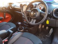 USED 2012 12 MINI COUNTRYMAN 1.6 COOPER D 5d CHILLI PACK -- RED / BLACK LEATHER 