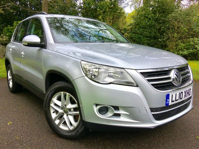 2010 10 Volkswagen Tiguan 2.0 S TDI 4MOTION 5d 138 BHP ONLY 37,000MILES/PARK ASSIST/1 LADY OWNER