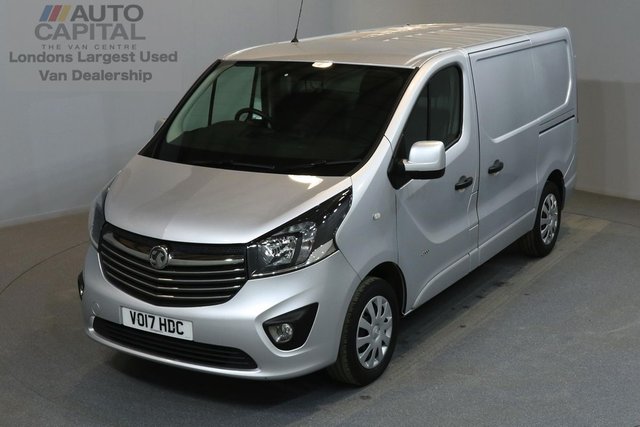 2017 17 VAUXHALL VIVARO 1.6 2900 SPORTIVE 120 BHP A/C E6