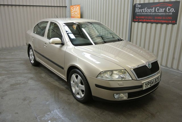 2004 54 Skoda Octavia 1.9 ELEGANCE TDI 5d AUTO 103 BHP