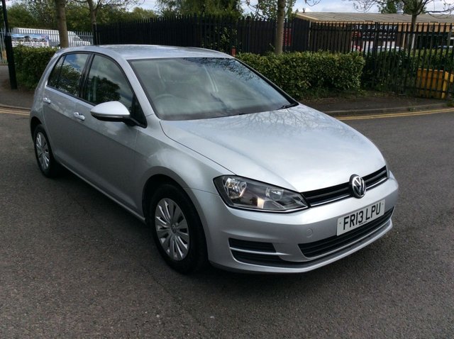 2013 13 Volkswagen Golf 1.6 S TDI BLUEMOTION TECHNOLOGY 5d 103 BHP