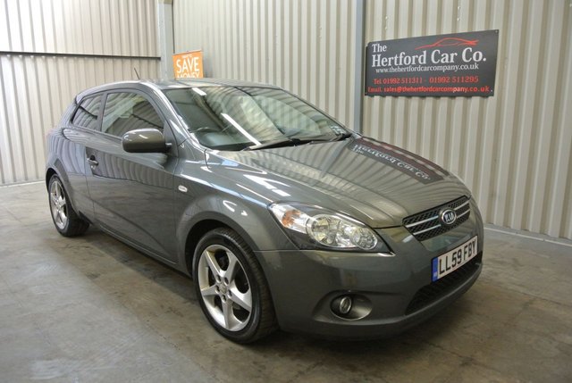 2009 59 Kia Ceed 1.6 PRO CEED 3 CRDI 3d 114 BHP