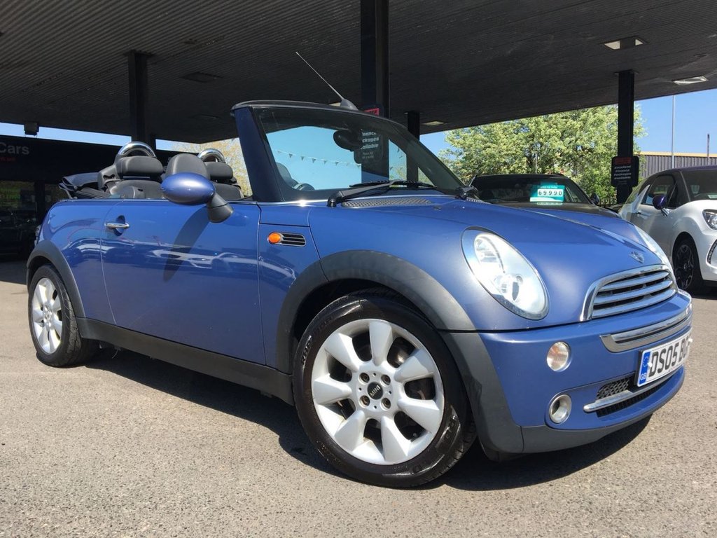 View our MINI CONVERTIBLE