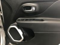 USED 2016 65 JEEP RENEGADE 2.0 M-JET LIMITED 5d Sat Nav/Full Black Leather