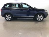 USED 2012 12 VOLKSWAGEN TOUAREG 3.0 V6 SE TDI BLUEMOTION TECHNOLOGY 5d Sat Nav/Black Leather