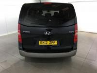 USED 2012 12 HYUNDAI i800 2.5 STYLE CRDI 5d AUTO 168 BHP Great Family Car/8 Seats