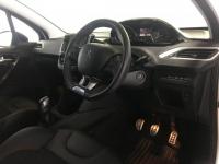 USED 2017 66 PEUGEOT 208 1.2 PURETECH S/S GT LINE 5d 1 Owner/Bluetooth/DAB Radio
