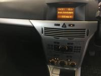 USED 2010 10 VAUXHALL ASTRA 1.6 SRI 3d 113 BHP 16" Alloy Wheels/Air Con