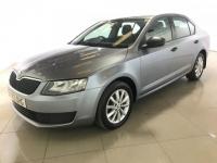 USED 2013 13 SKODA OCTAVIA  1.6 S TDI CR 5d  Bluetooth/DAB Radio